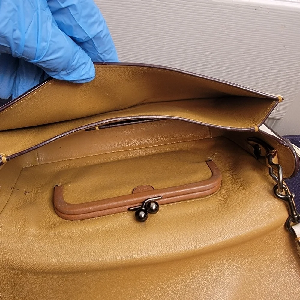 COACH 1941 CHALK WHITE GLOVETANNED LEATHER CROSSBODY BAG PURSE